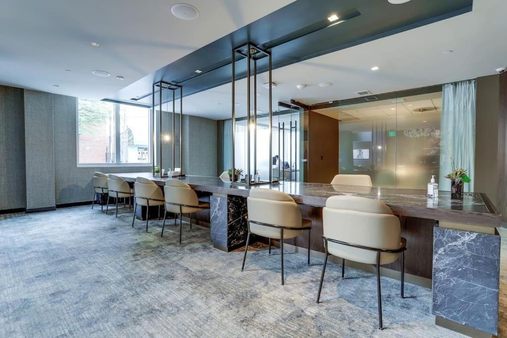Gorgeous 1 Bedroom At Clarendon With Gym And Rooftop Arlington Exteriér fotografie